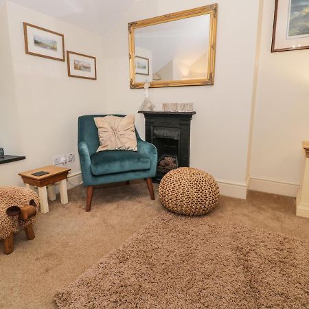 Bwthyn Ger Afon Riverplace Cottage 布莱奈费斯蒂尼奥格 外观 照片