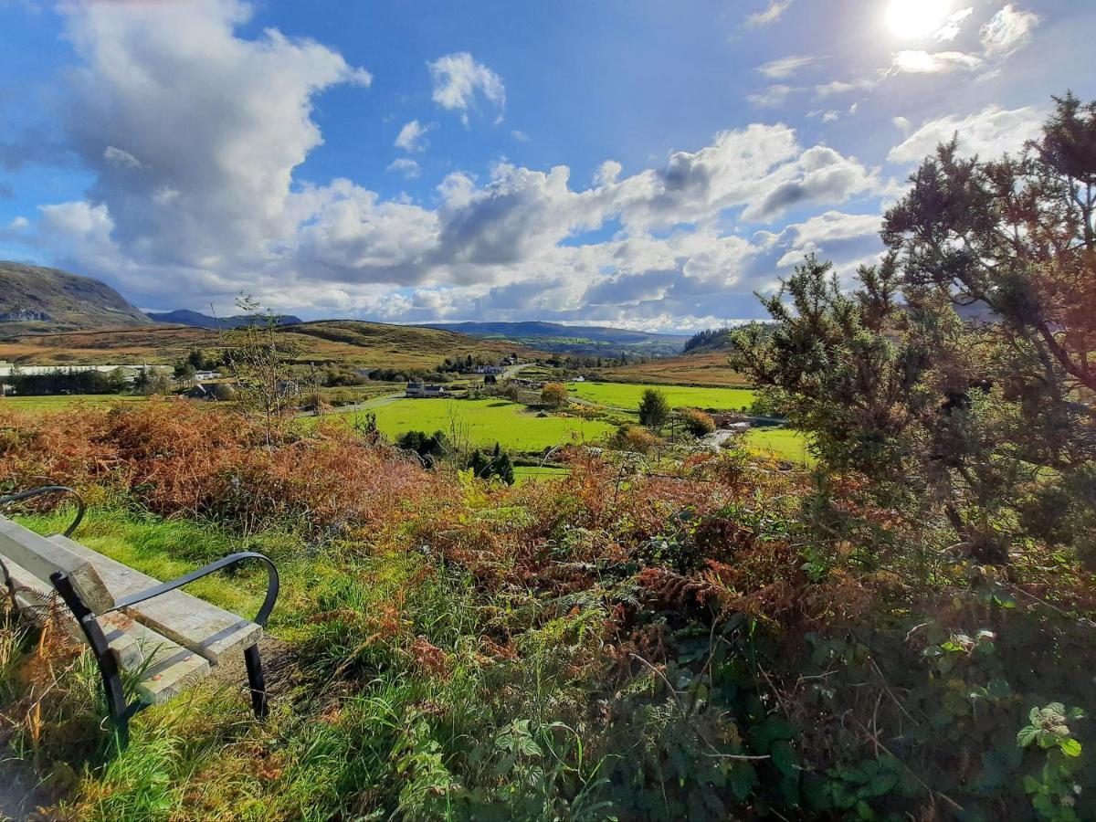 Bwthyn Ger Afon Riverplace Cottage 布莱奈费斯蒂尼奥格 外观 照片